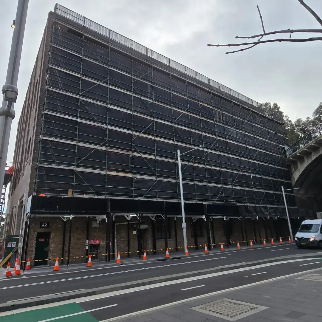 Suspended scaffold access for a facade restoration at Barangaroo
