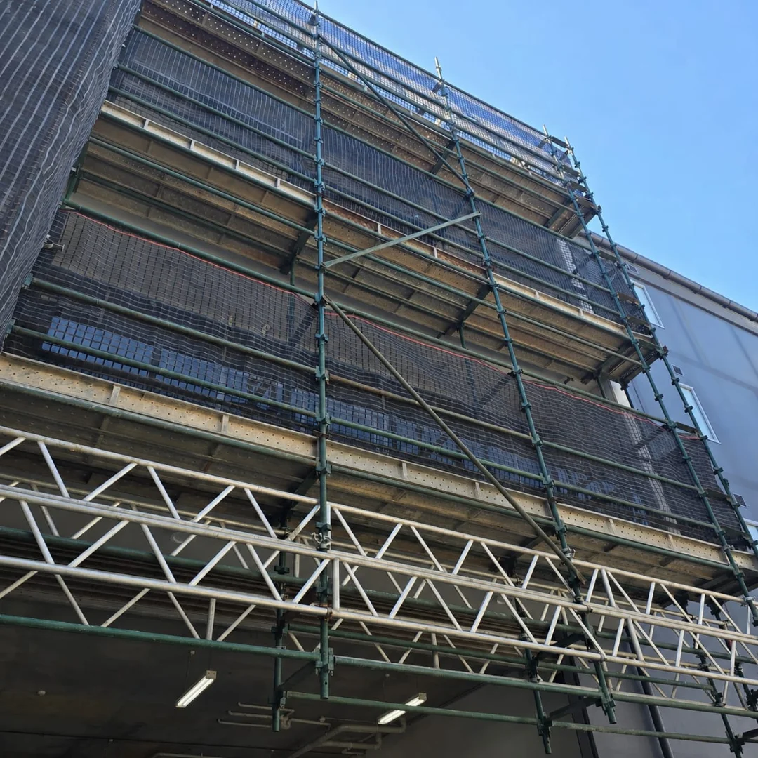 Warriewood — remedial access, clinic building